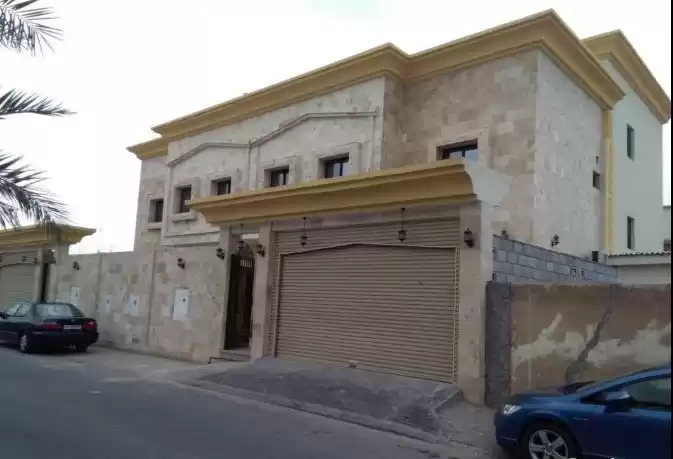 Résidentiel Propriété prête 1 chambre U / f Appartement  a louer au Al-Sadd , Doha #15935 - 1  image 